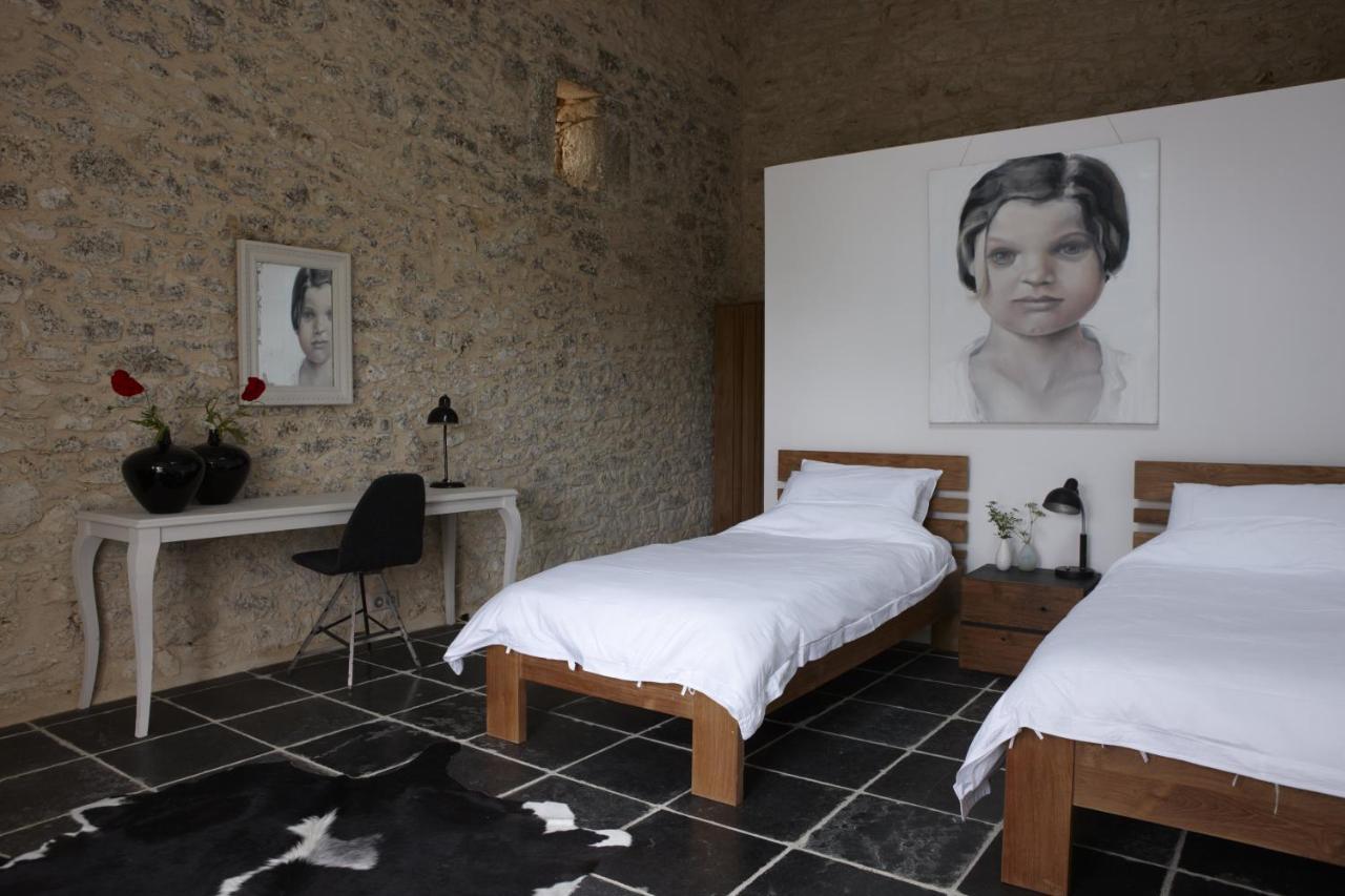 Chateau De Puissentut Bed & Breakfast Homps  Exterior photo